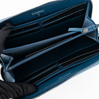 Pre-Loved Chanel™ Blue Caviar Leather Zip Around Continental Wallet