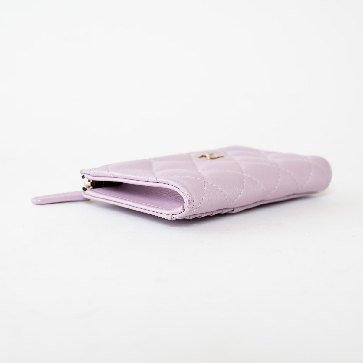 Pre-Loved Chanel™ Lilac Caviar Leather Zip Around Cardholder