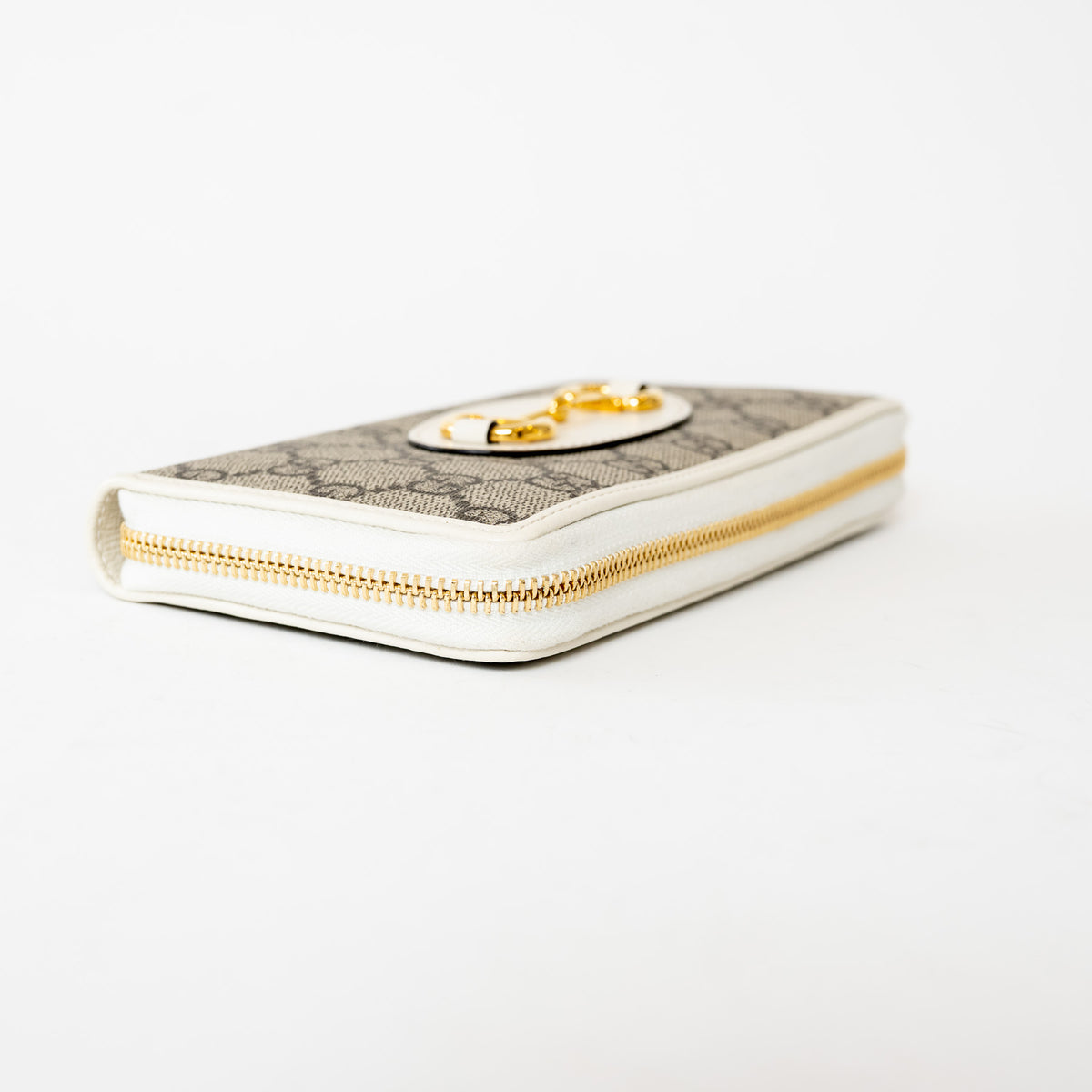 Gucci Beige and White GG Supreme Canvas Gold Horsebit Zip Around Continental Wallet