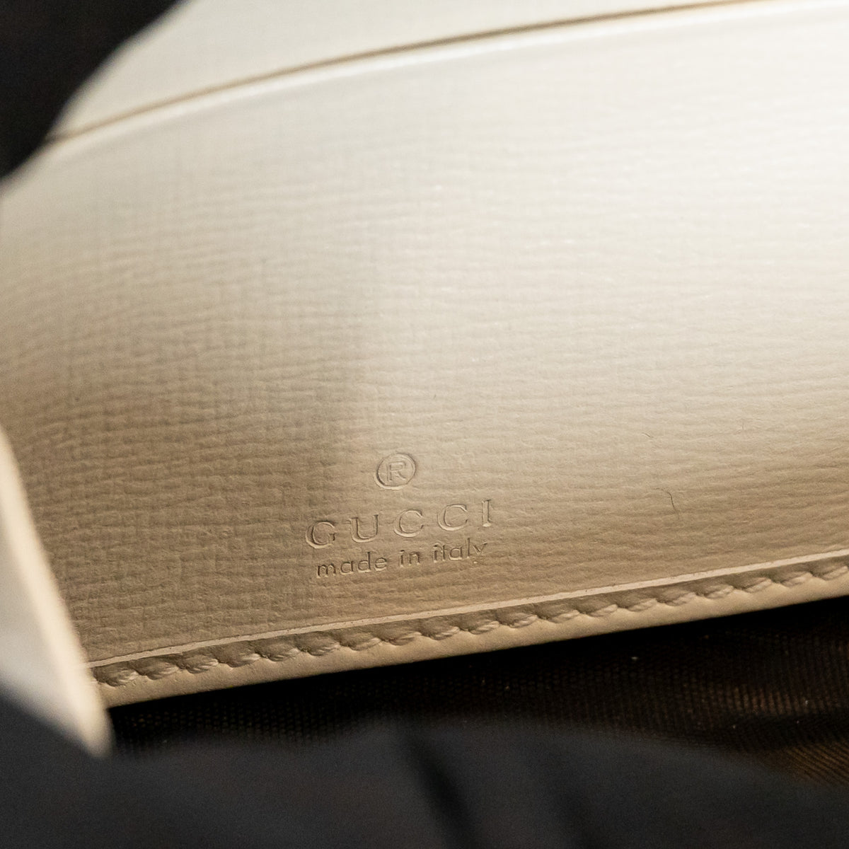 Gucci Beige and White GG Supreme Canvas Gold Horsebit Zip Around Continental Wallet