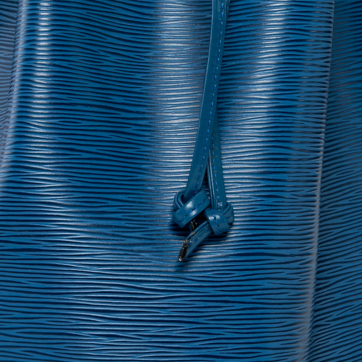 Louis Vuitton Blue Epi Leather Noe GM Bucket Bag