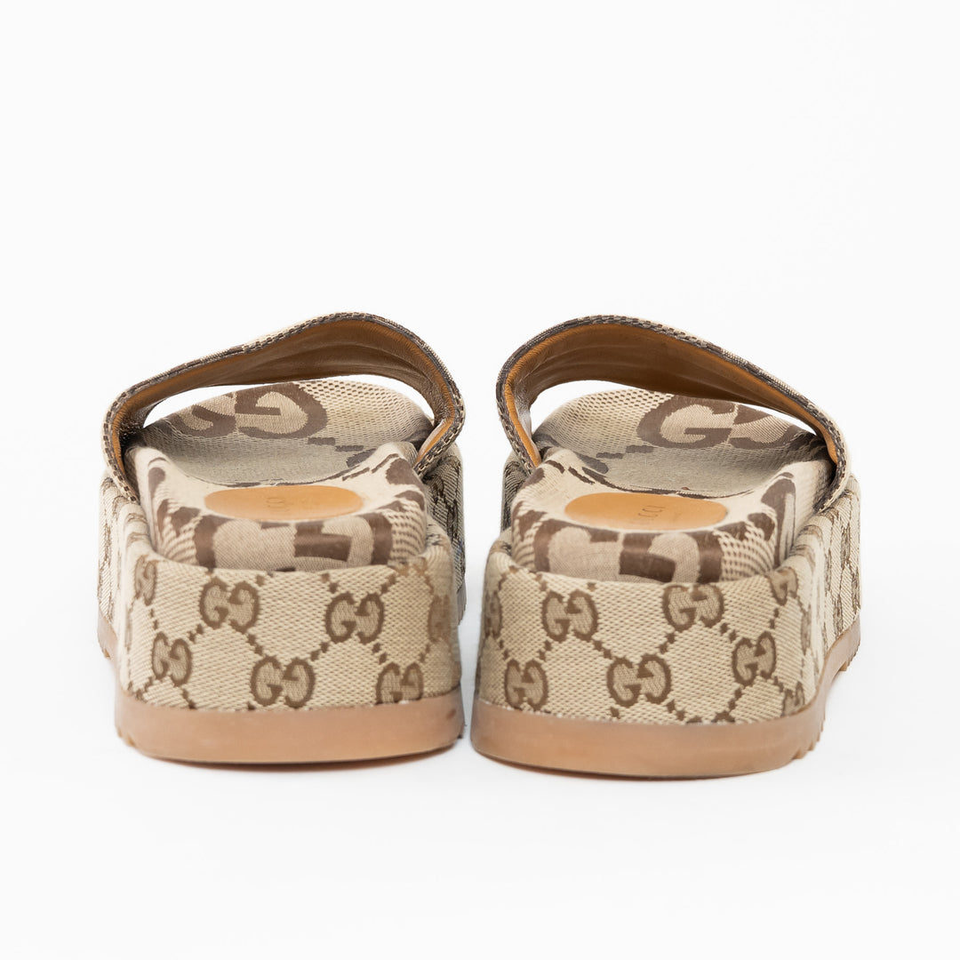 Gucci Beige Maxi GG Canvas Platform Slides Size 40.5