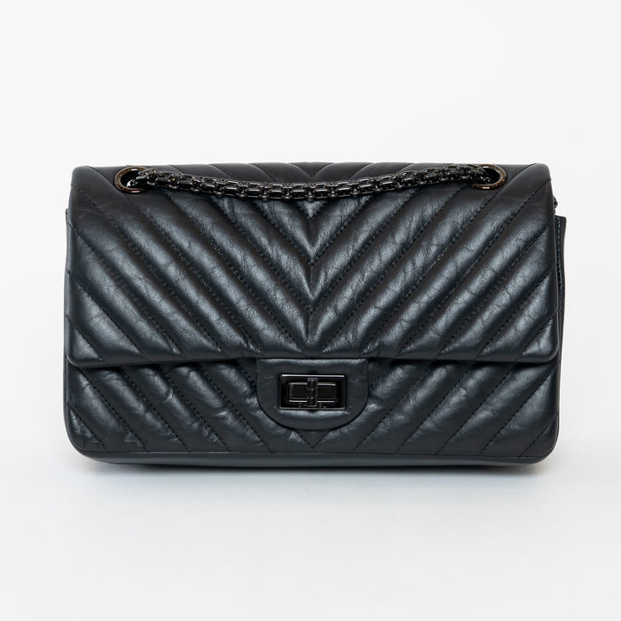 Pre-Loved Chanel™ Black Aged Lambskin Chevron Medium 2.55 Double Flap Bag