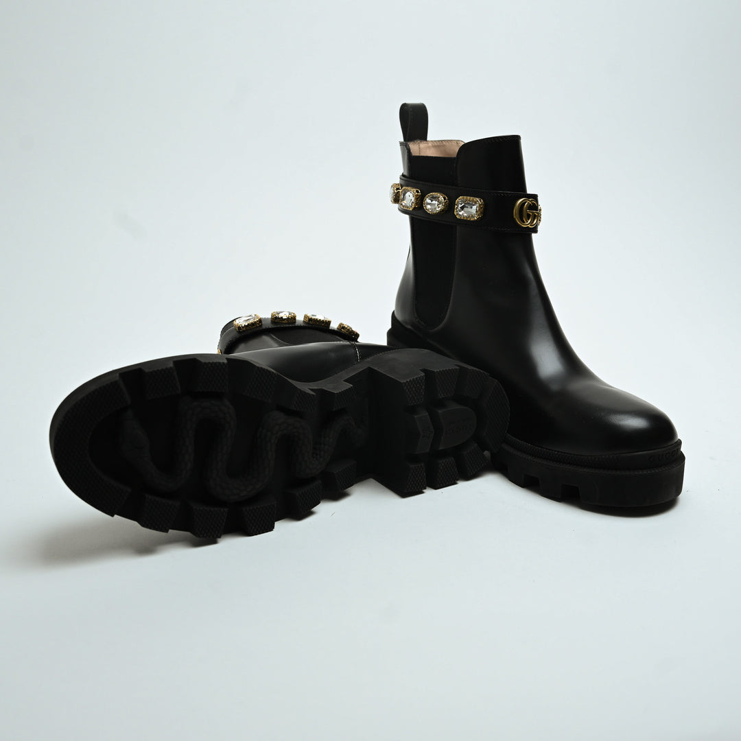 Gucci Black Calf Leather Block Heel Chelsea Boots with Crystal Strap Size 41.5