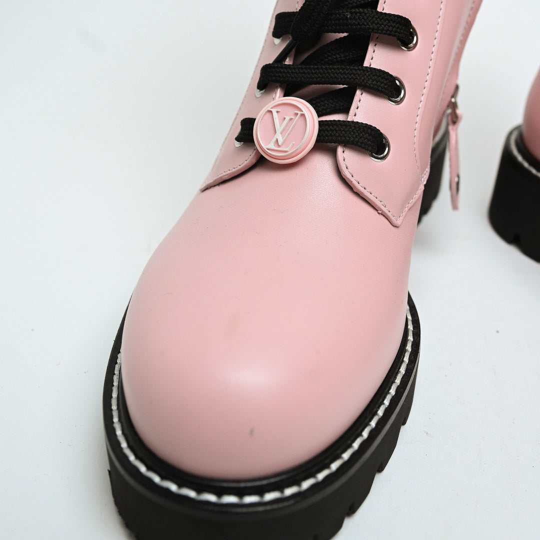 Louis Vuitton Pink Calf Leather Territory Flat Ranger Combat Boots Size 38