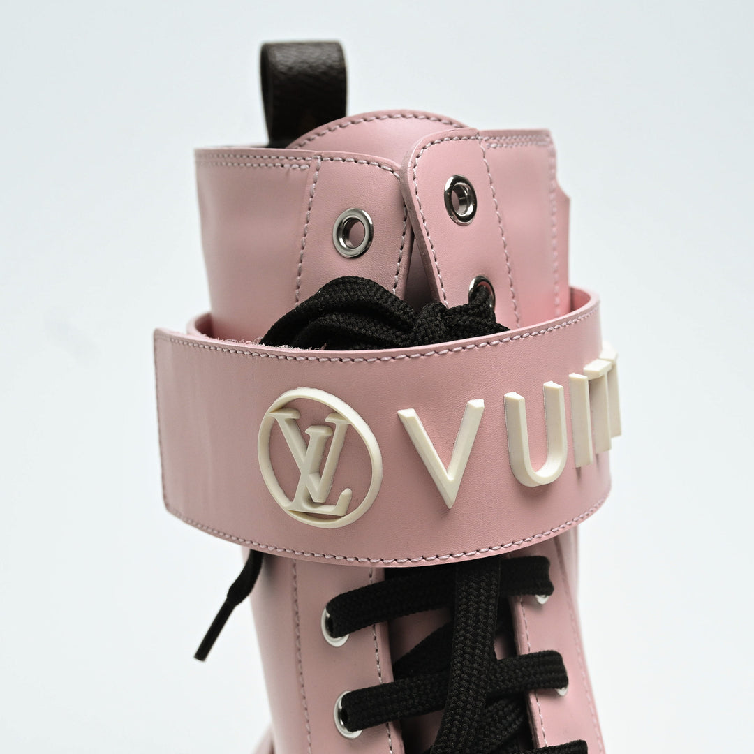 Louis Vuitton Pink Calf Leather Territory Flat Ranger Combat Boots Size 38