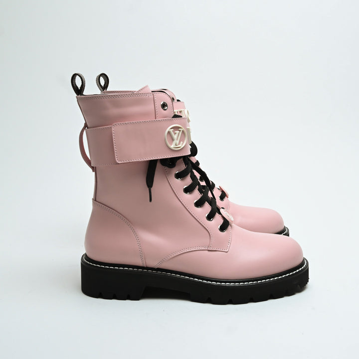 Louis Vuitton Pink Calf Leather Territory Flat Ranger Combat Boots Size 38