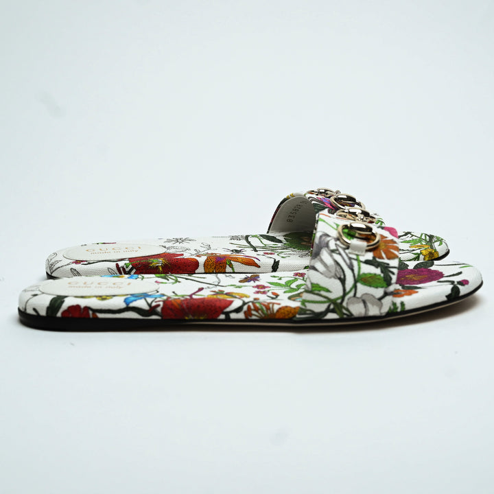 Gucci White Canvas Multicoloured Flora Print Horsebit Flat Sandals Size 39