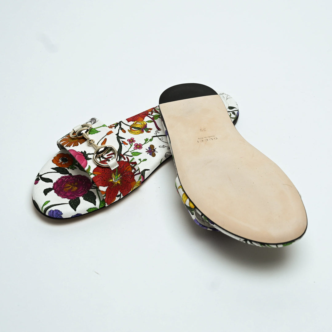 Gucci White Canvas Multicoloured Flora Print Horsebit Flat Sandals Size 39