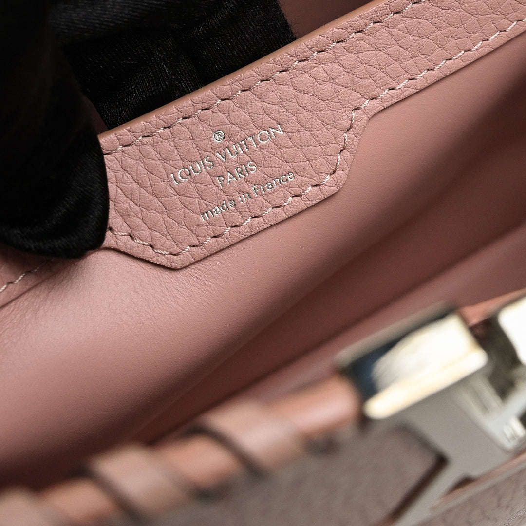 Louis Vuitton Pink Taurillon Leather Capucines MM Handbag