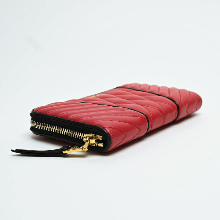 Miu Miu Red Quilted Lambskin Leather Zip Wallet with Black Piping