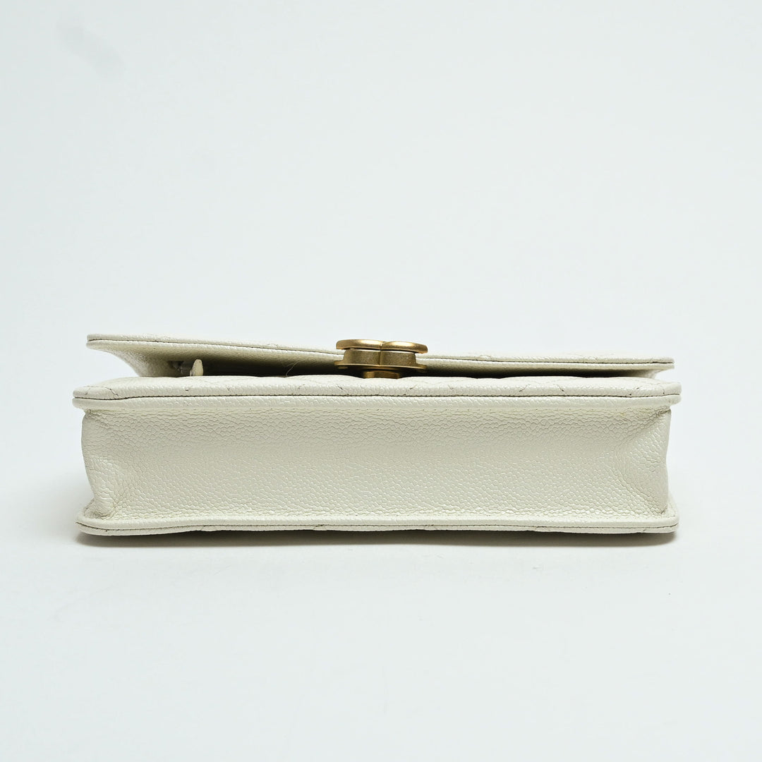 Pre-Loved Chanel™ White Caviar Leather Wallet On Chain