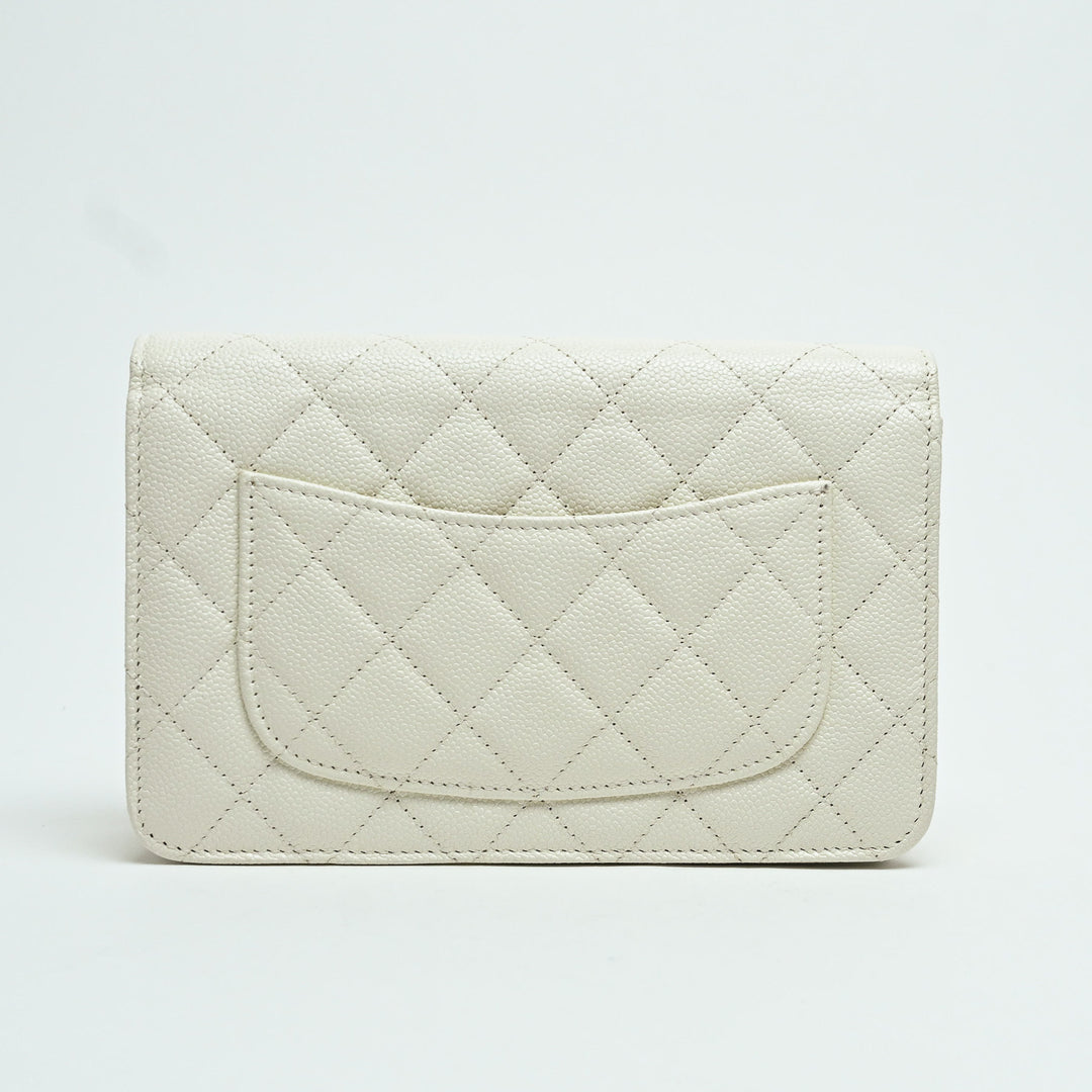Pre-Loved Chanel™ White Caviar Leather Wallet On Chain