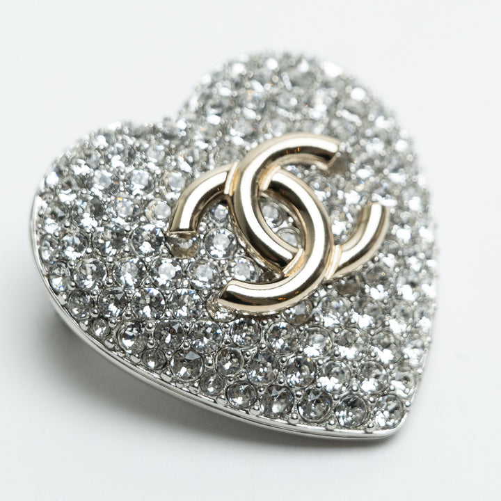 Pre-Loved Chanel™ Silver-Tone Crystal Embellished Heart Brooch