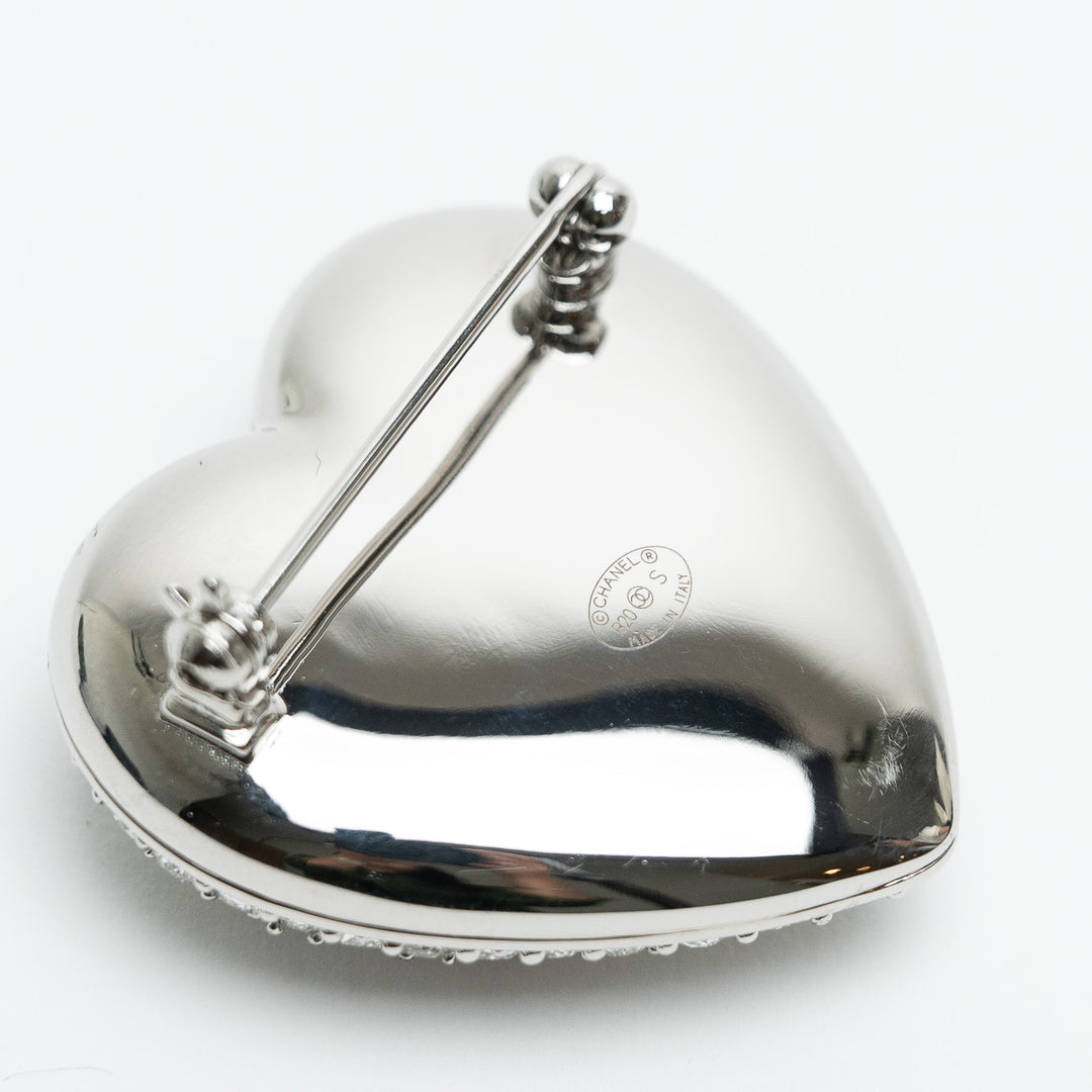 Pre-Loved Chanel™ Silver-Tone Crystal Embellished Heart Brooch