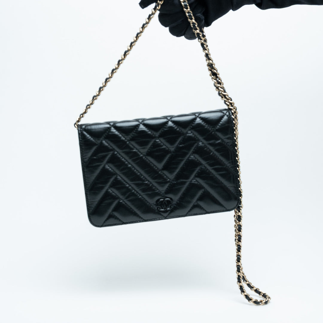 Pre-Loved Chanel™ Black Quilted Aged Lambskin Leather Wallet-On-Chain
