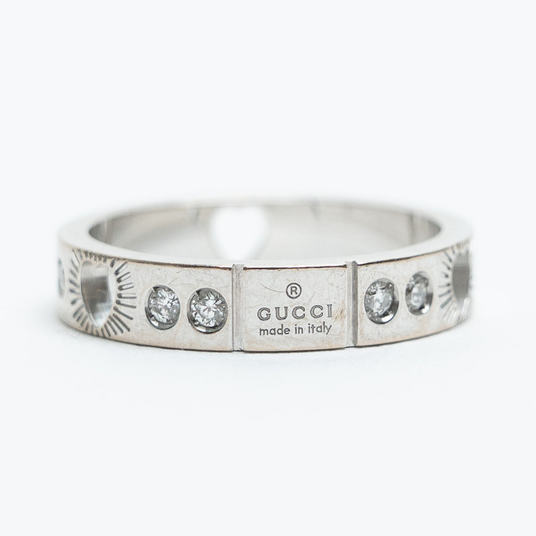Gucci 18K White Gold Diamond Icon Heart Ring Size 12