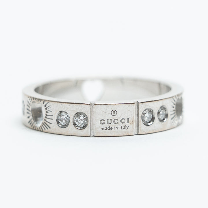 Gucci 18K White Gold Diamond Icon Heart Ring Size 12