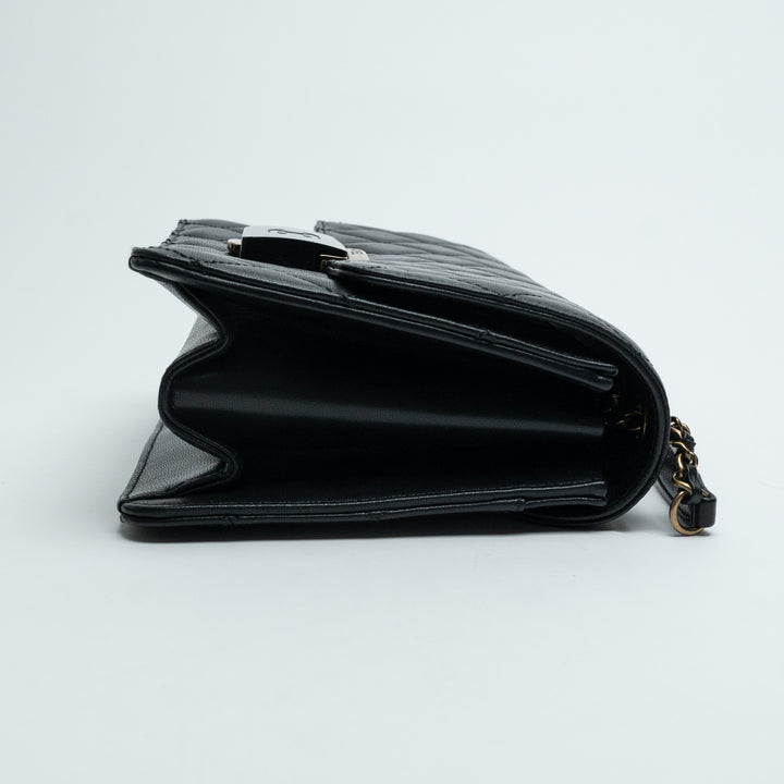 Pre-Loved Chanel™ Black Quilted Calfskin Leather Beauty Lock Flap Bag