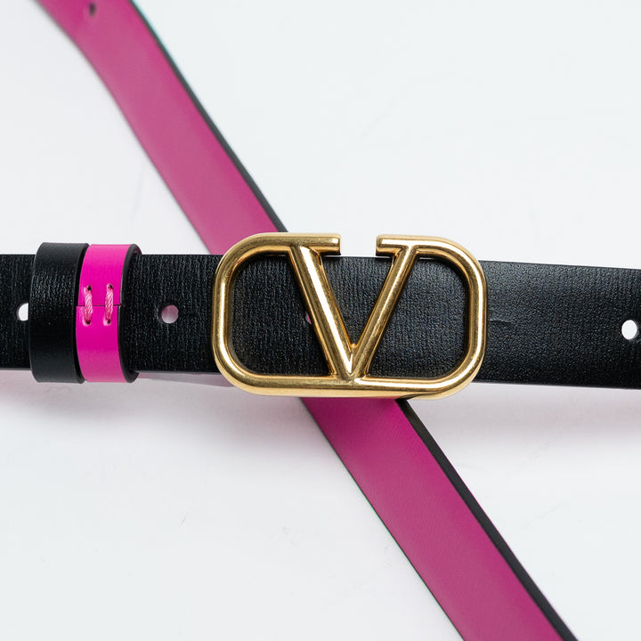 Valentino Garavani VLogo Signature Reversible Belt in Black and Hot Pink Size 85