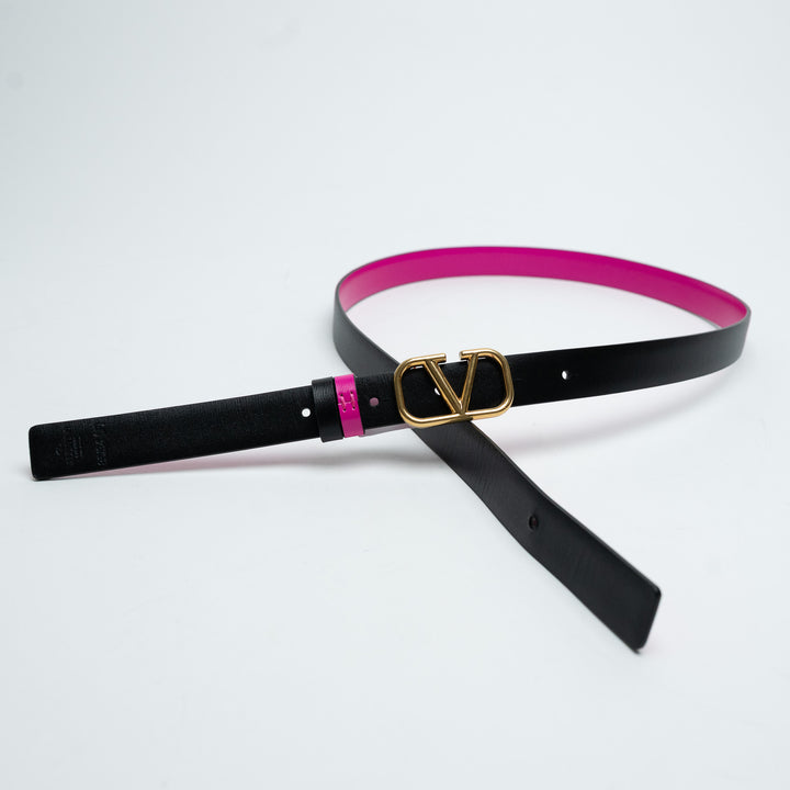 Valentino Garavani VLogo Signature Reversible Belt in Black and Hot Pink Size 85
