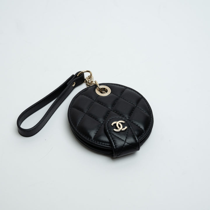 Pre-Loved Chanel ™ Black Quilted Lambskin Leather Luggage Tag