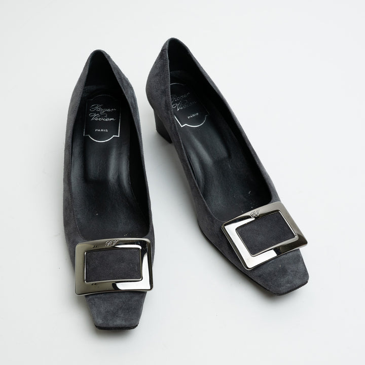 Roger Vivier Grey Suede Kitten Heel Pumps Size 37