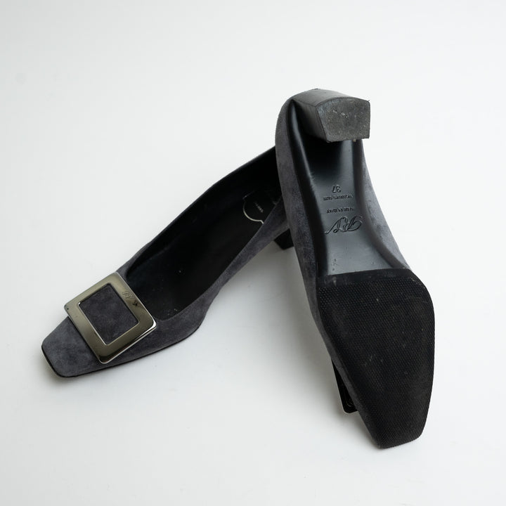 Roger Vivier Grey Suede Kitten Heel Pumps Size 37