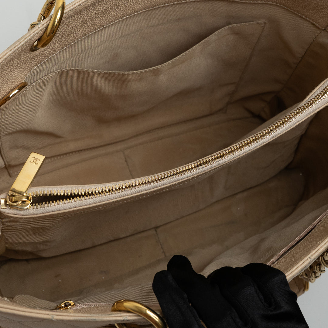 Pre-Loved Chanel™ Beige Caviar Leather GST Tote with Gold Hardware