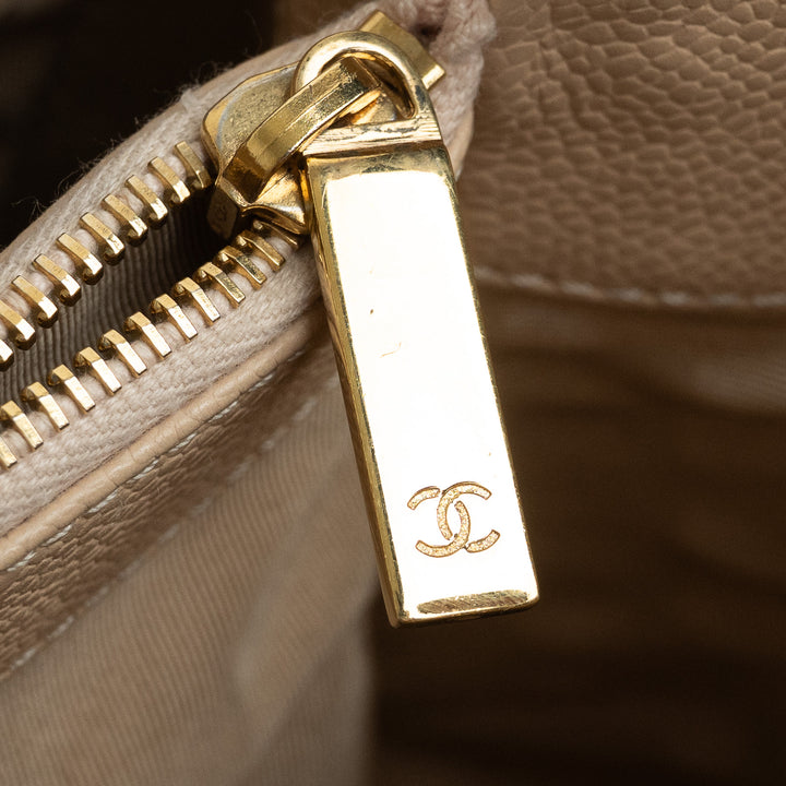Pre-Loved Chanel™ Beige Caviar Leather GST Tote with Gold Hardware