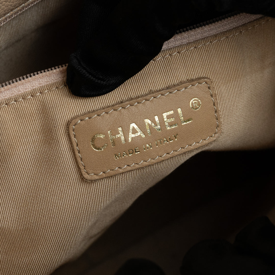 Pre-Loved Chanel™ Beige Caviar Leather GST Tote with Gold Hardware