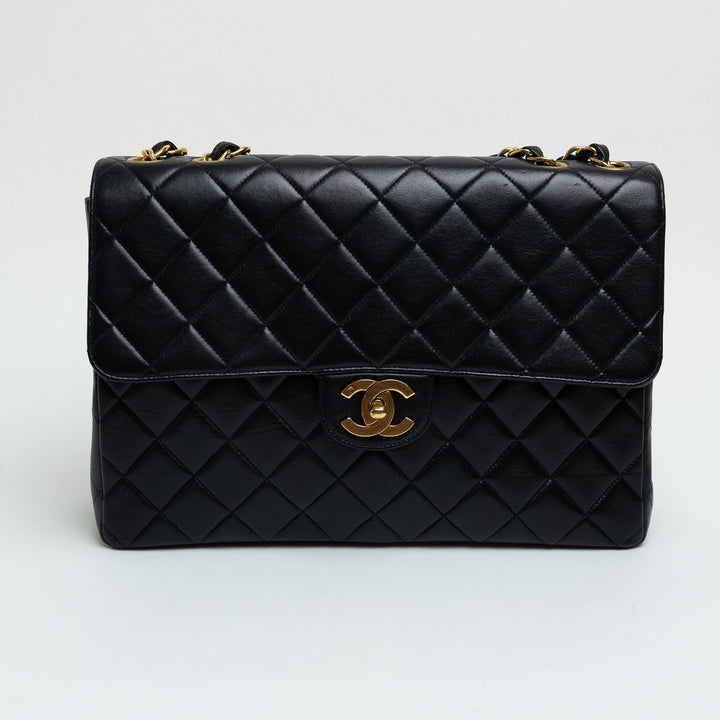 Pre-Loved Chanel™ Dark Navy Quilted Lambskin Jumbo Single Flap Vintage Bag
