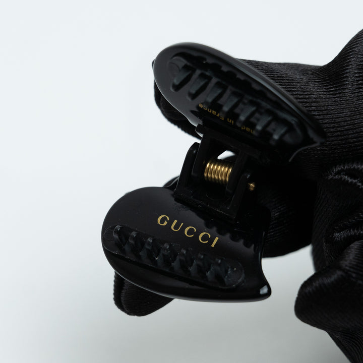 Gucci Black Resin Heart-Shaped Interlocking G Crystal Hair Clip