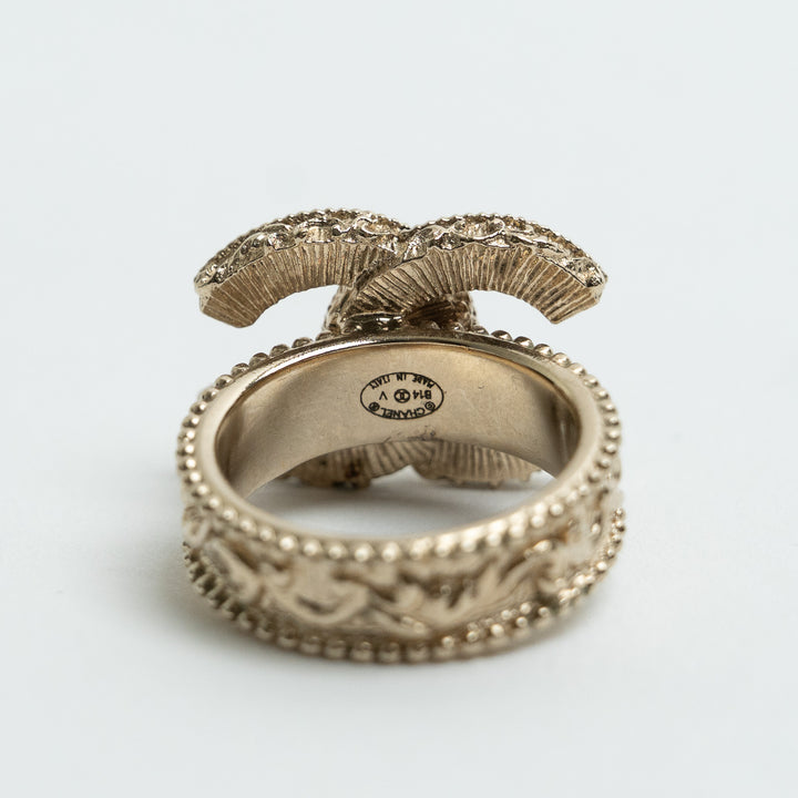 Pre-Loved Chanel™ Gold Tone Interlocking Filagree Logo Ring Size 52