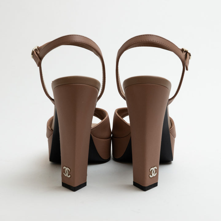 Pre-Loved Chanel™ Beige Leather Platform Block Heel Sandals Size 38