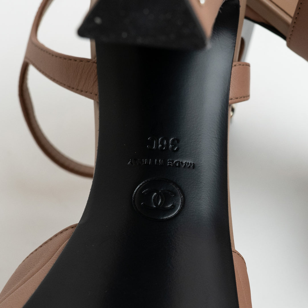 Pre-Loved Chanel™ Beige Leather Platform Block Heel Sandals Size 38
