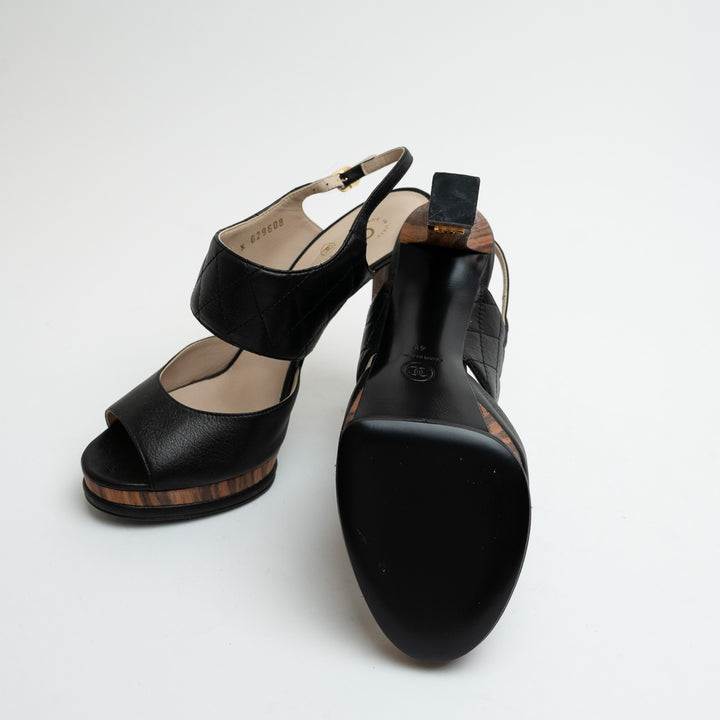 Pre-Loved Chanel™ Black Quilted Leather and Wood Platform Heel Sandals Size 41