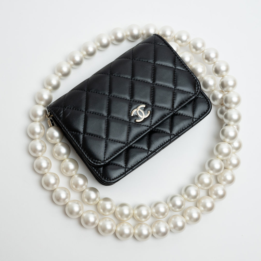 Pre-Loved Chanel™ Black Quilted Lambskin Oversized Pearl Strap Compact Wallet On Chain