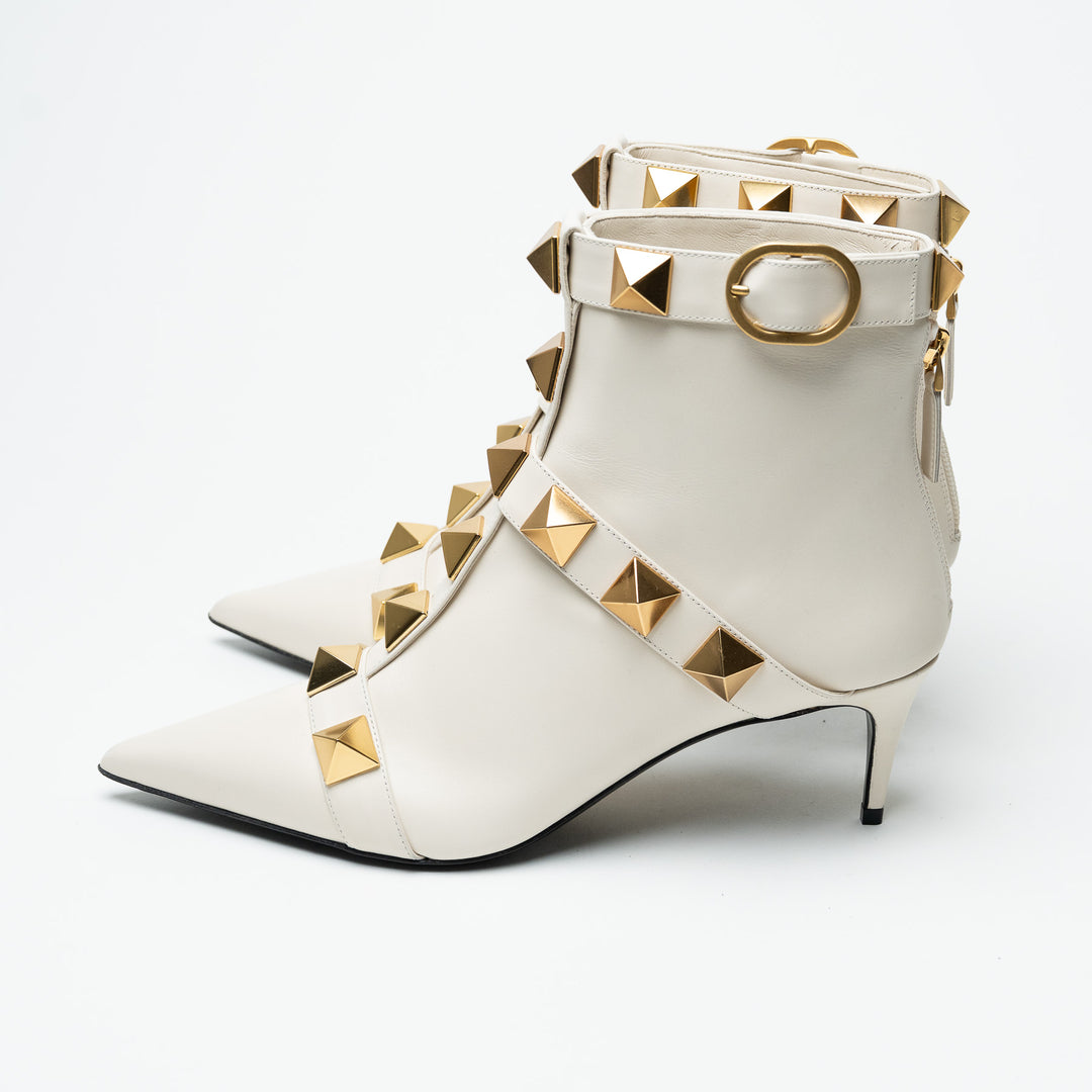 Valentino White Kitten Heel Leather Booties with Oversized Rockstuds Size 38