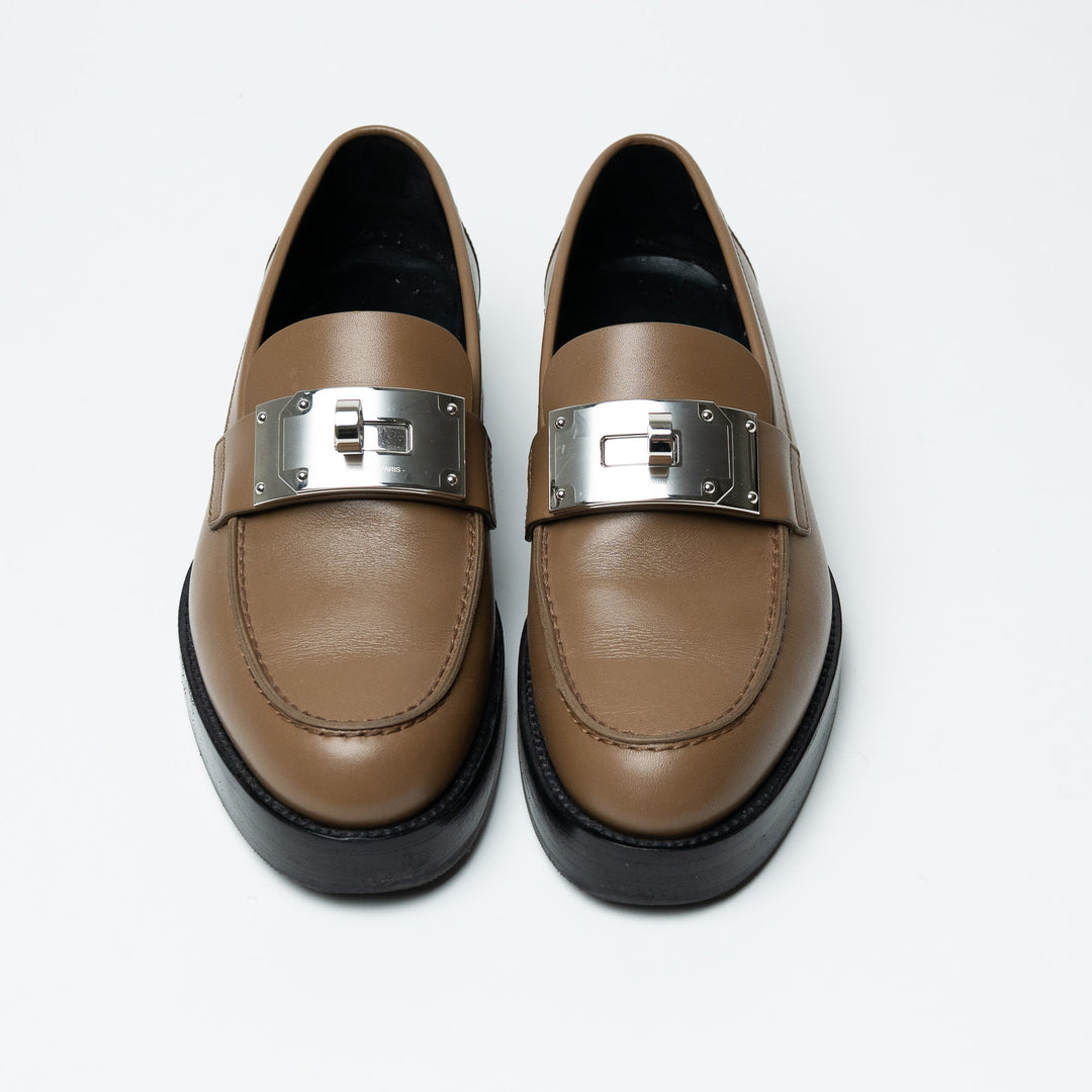 Hermes Calfskin Leather Hot Loafer in Brun Fume with Kelly Buckle Size 37