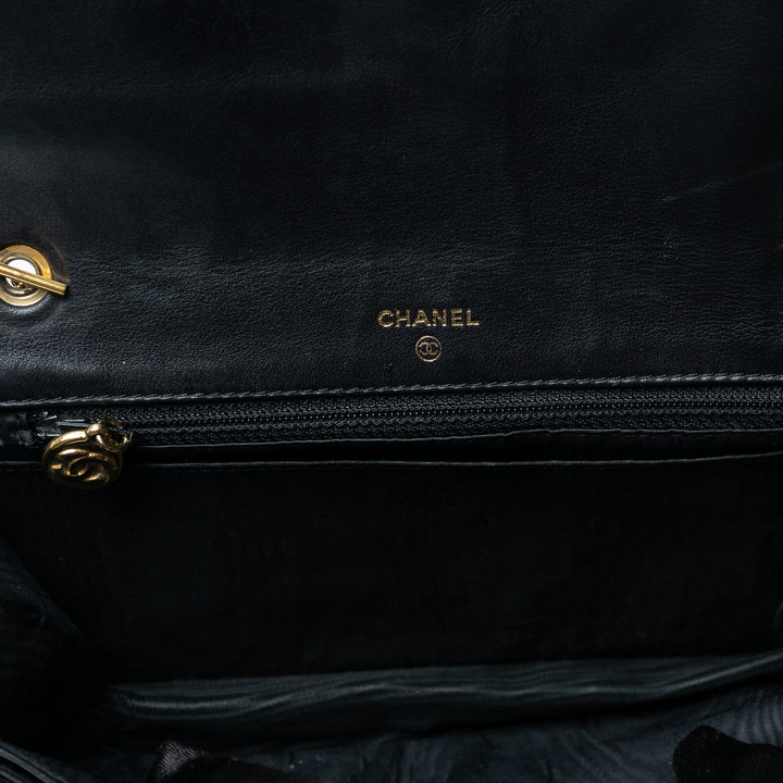 Pre-Loved Chanel™ Black Caviar Leather Vintage Wallet on Chain