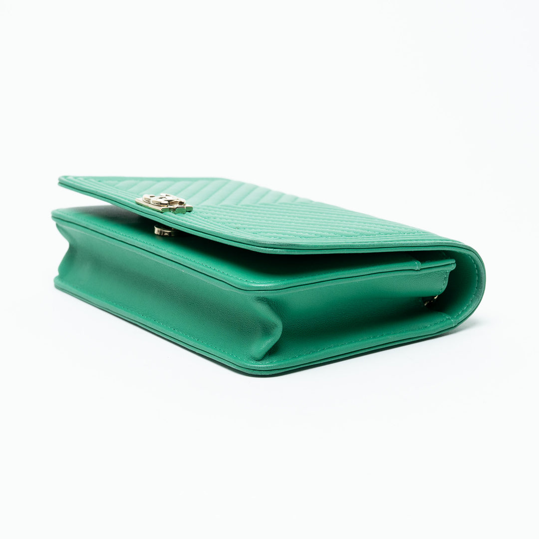 Pre-Loved Chanel™ Green Chevron Quilted Lambskin Boy Wallet on Chain