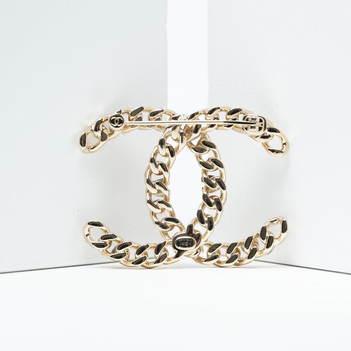 Pre-Loved Chanel™ Gold-Tone Chainlink Brooch with Crystal Embellished Details