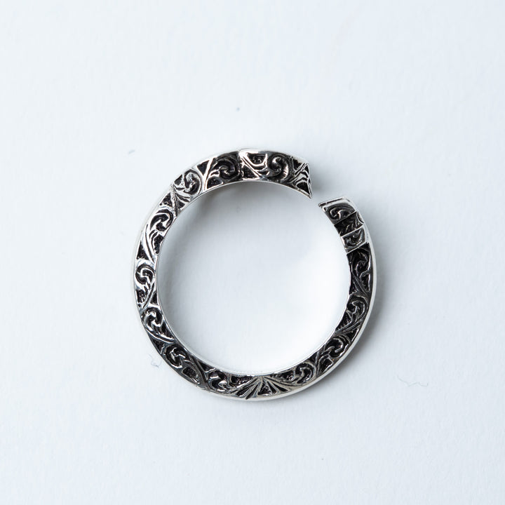 Gucci Double G Key Sterling Silver Rind Ring Size 7.5