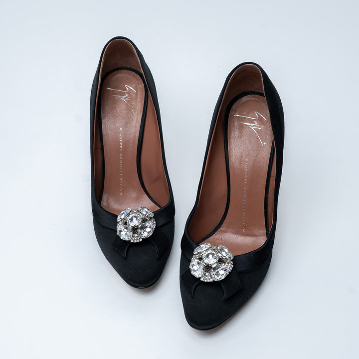 Giuseppe Zanotti Black Fabric and Satin Pumps with Brooch Detail and Tortoise Heel Size 8.5