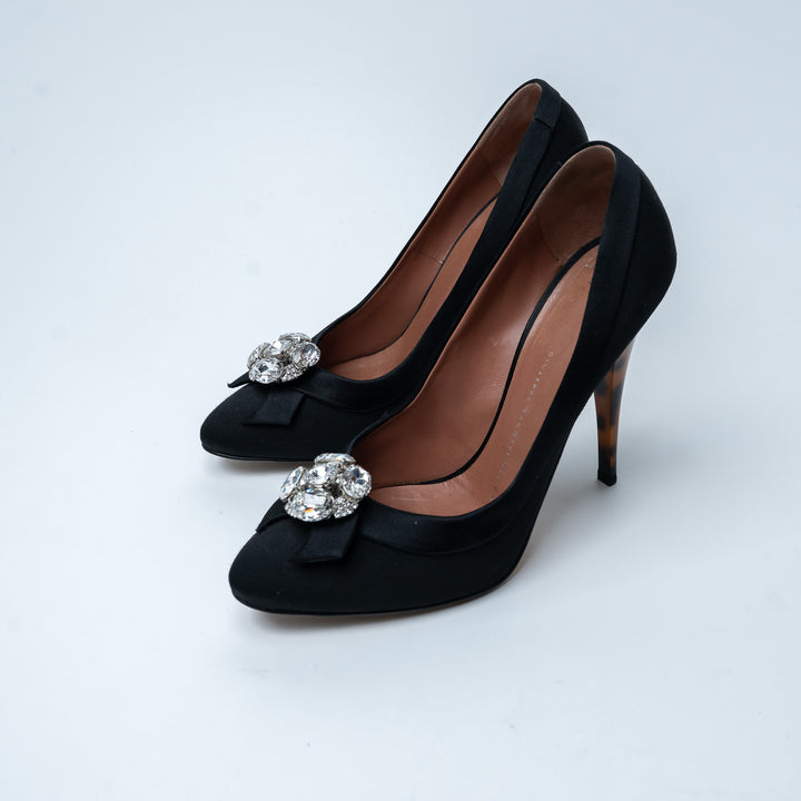 Giuseppe Zanotti Black Fabric and Satin Pumps with Brooch Detail and Tortoise Heel Size 8.5