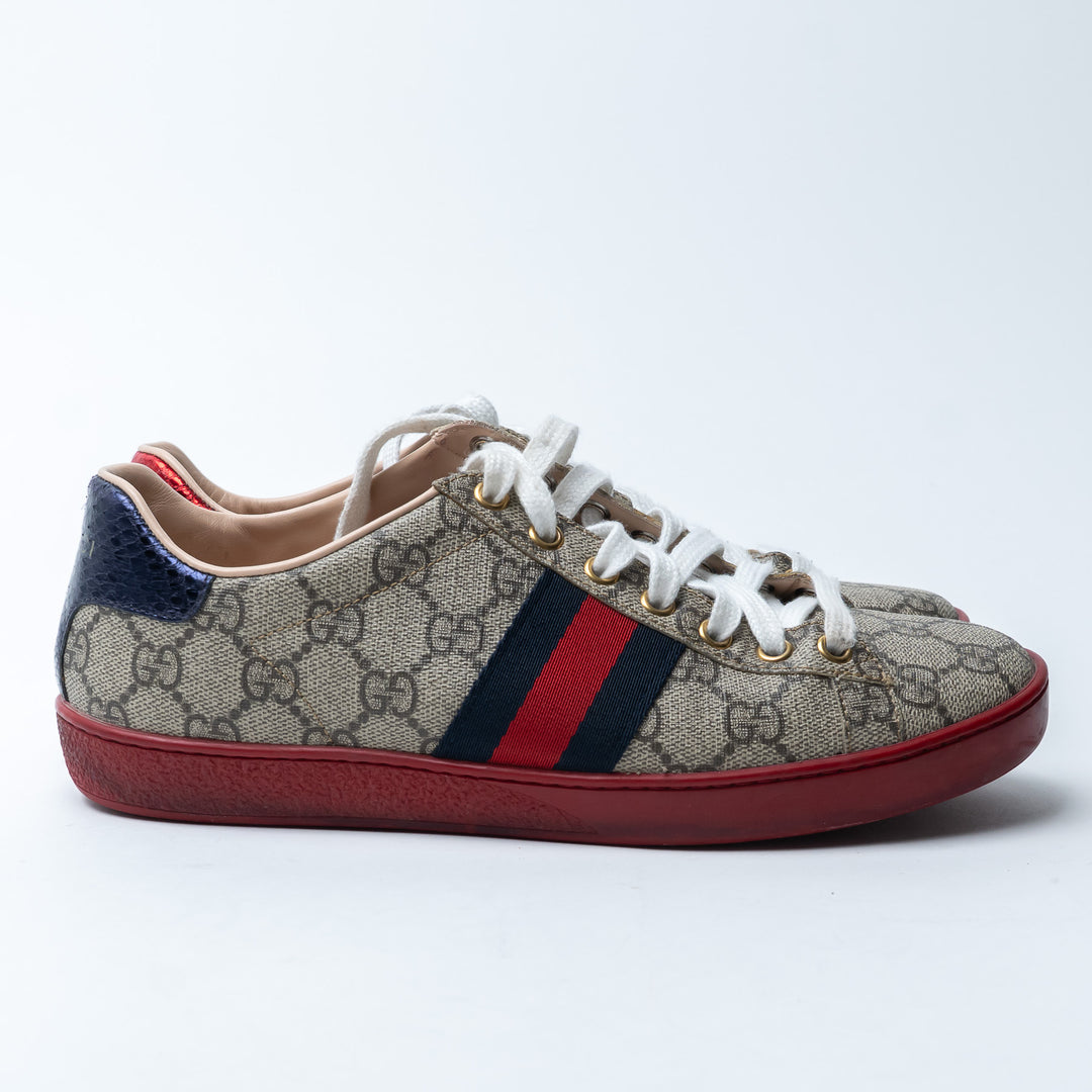 Gucci Monogram GG Supreme Canvas Sneakers with Stripe Detail Size 36.5
