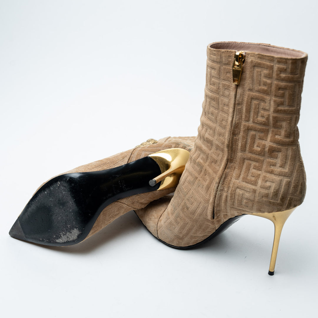 Balmain Tan Monogram Suede Roni Ankle Boots Size 39