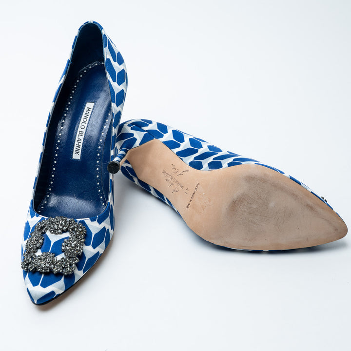 Blue and White Satin Hangisi Pumps. (view 5)