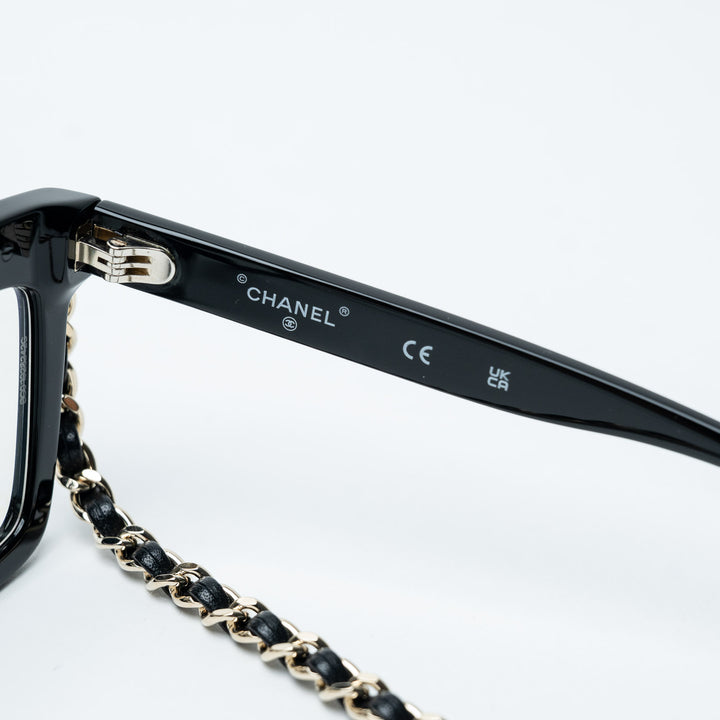 Pre-Loved Chanel™ Black Rectangle Frame Eyeglasses with chain design
